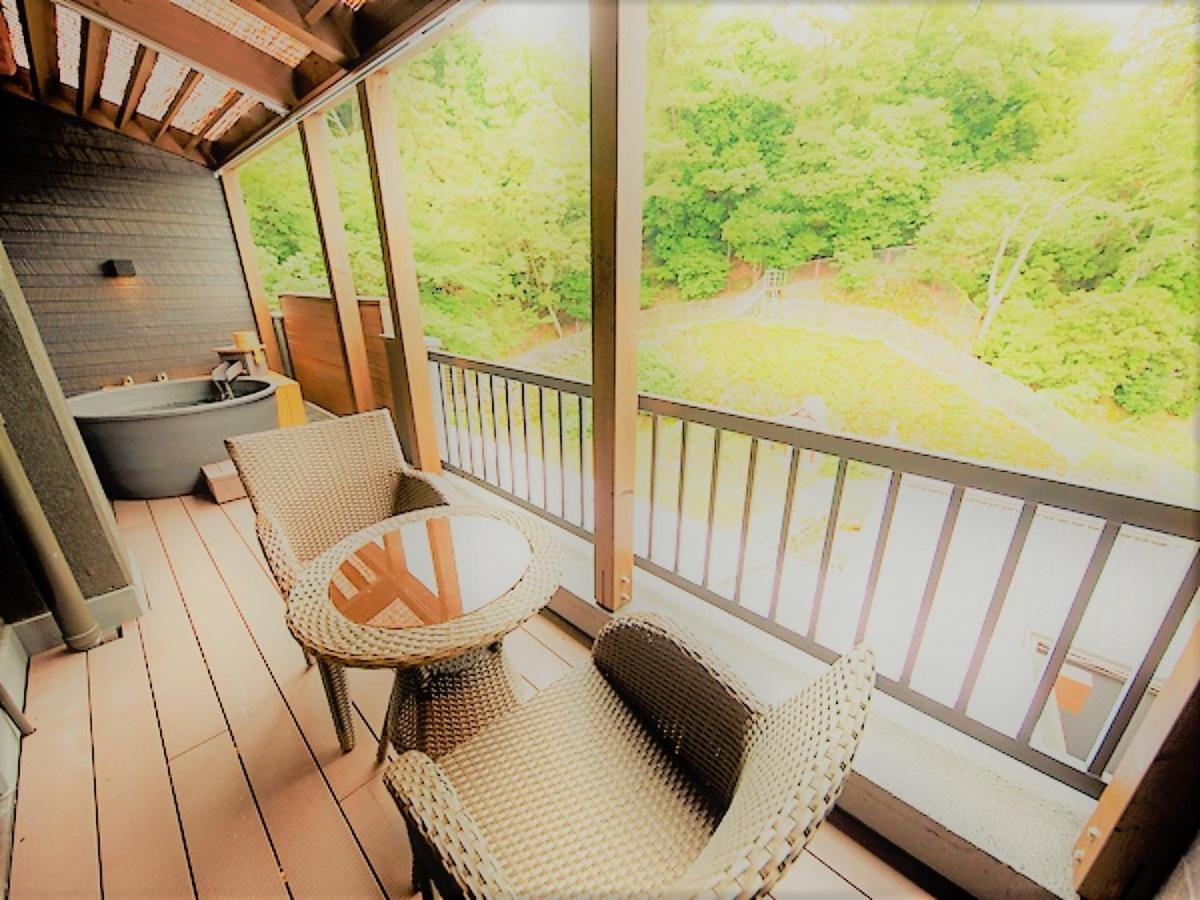 Livemax Resort Aki Miyajima Хатсукаичи Екстериор снимка